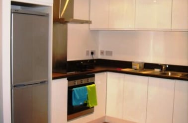 Flat 3, Plymouth - Image 2