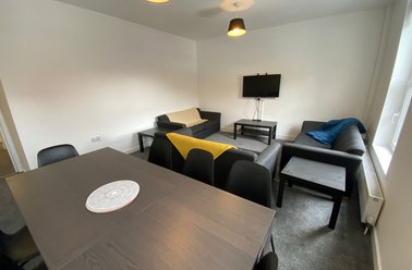 323A Ecclesall Road, Sharrow, Sheffield - Image 2