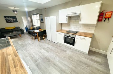 Rosedale Road, Sharrowvale, Sheffield - Image 2