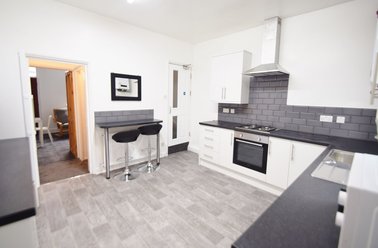 Clarke Street, Broomhall, Sheffield - Image 2