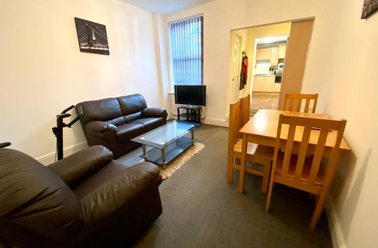 Neill Road, Sharrowvale, Sheffield - Image 2