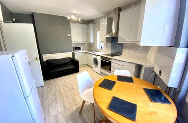 Lancing Road, Heeley, Sheffield - Image 3