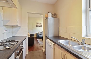 Queens Road, Heeley, Sheffield - Image 3