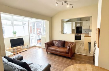 535A Ecclesall Road, Sharrowvale, Sheffield - Image 2