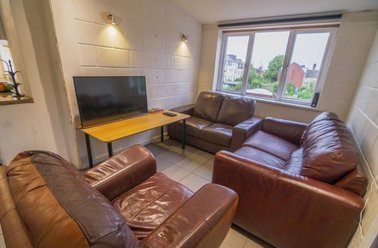 81b Holberry Gardens, Broomhall, Sheffield - Image 3