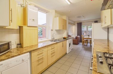 Holberry Gardens, Broomhall, Sheffield - Image 2