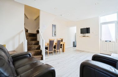 Flat 2B 341-343 Sharrowvale Road, Sharrowvale, Sheffield - Image 3