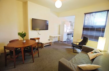 Club Garden Road, Highfield, Sheffield - Image 3