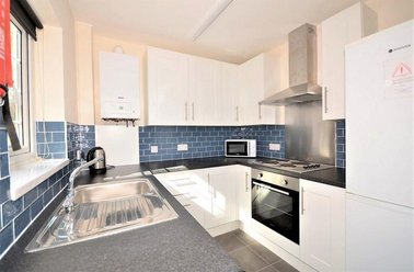 Travis Place, Broomhall, Sheffield - Image 2
