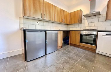 36a Guest Road, Sharrowvale, Sheffield - Image 3