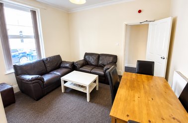 83B Brunswick Street, Broomhall, Sheffield - Image 2