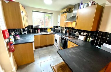 School Road, St Vincents Quarter, Sheffield - Image 3