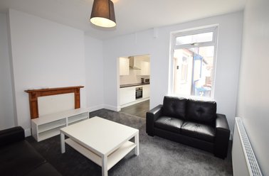 Rosedale Road, Sharrowvale, Sheffield - Image 3