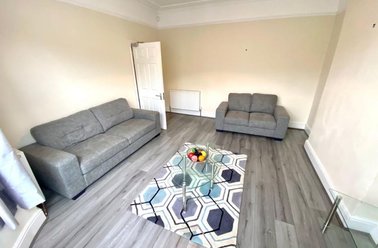 Southgrove Road, Sharrowvale, Sheffield - Image 2