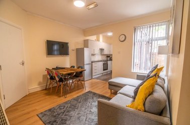 Sharrowvale Road, Sharrowvale, Sheffield - Image 2