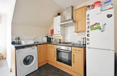 Flat 4 607-609 Ecclesall Road, Sharrowvale, Sheffield - Image 2