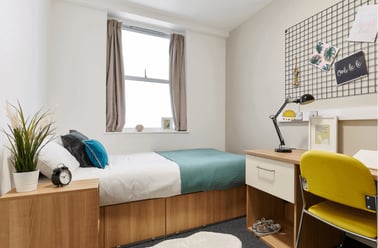 Standard Shared Apartment, Northernhay House, Northernhay Place, Central, Exeter - Image 2