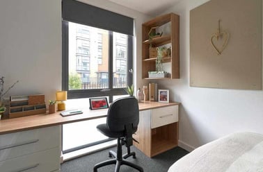 Gold En-suite, Cavendish Place, 20 Wilmott Street, Manchester Metropolitan University, Manchester - Image 3