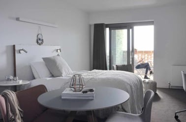Premium Studio, Host Kings Cross, 25-27 Canal Reach, King's Cross, London - Image 2
