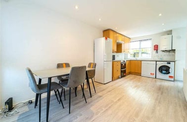 Leahurst Crescent, Harborne, Birmingham - Image 3