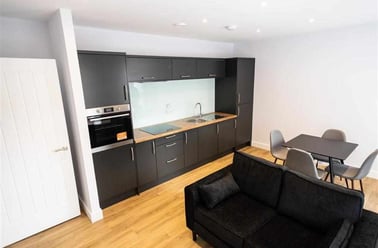 7 Cannon Street, City Centre, Preston - Image 2