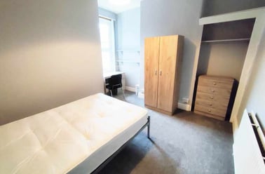 Kensington Fields, Kensington, Liverpool - Image 3