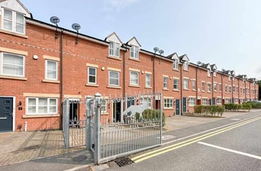 Blue Fox Close, City Centre, Leicester - Image 2