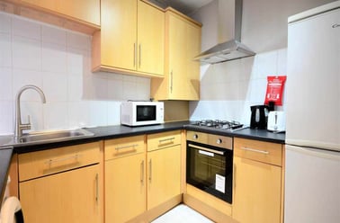 Kensington Fields, Kensington, Liverpool - Image 2