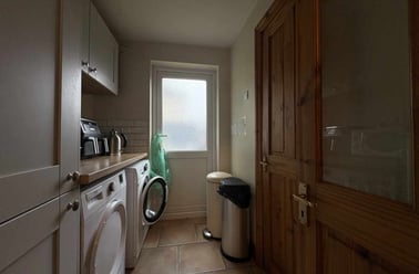 Heath, Gabalfa, Cardiff - Image 3