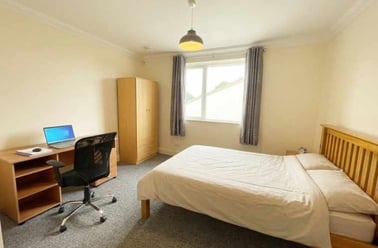 386a Bowthorpe Road, Earlham, Norwich - Image 2