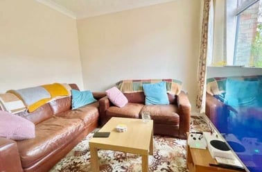 Darrell Place, Earlham, Norwich - Image 3