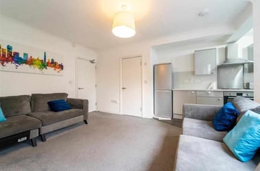 Tennal Road, Harborne, Birmingham - Image 3