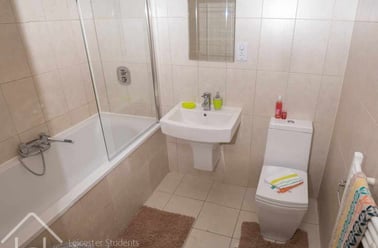 (En-suites), Knighton Road, Stoneygate, Leicester - Image 3