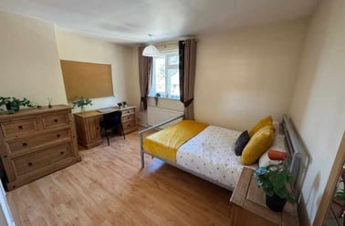 Wakefield Road, Earlham, Norwich - Image 2