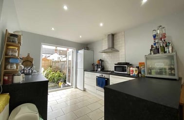 Adamsdown, Adamstown, Cardiff - Image 2