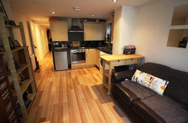 Roath, Plasnewydd, Cardiff - Image 2