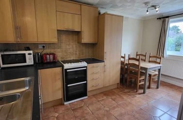 Fowell Close, Clover Hill, Norwich - Image 2