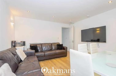 Warwards Lane, Selly Park, Birmingham - Image 2