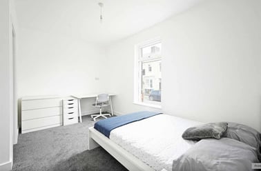 William Street, Broomhall, Sheffield - Image 3