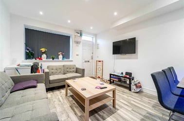 Rose Cottages, Hubert Road, Selly Park, Birmingham - Image 2