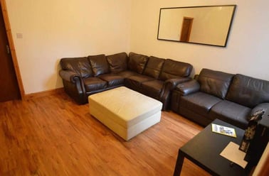 Warwards Lane, Stirchley, Birmingham - Image 2