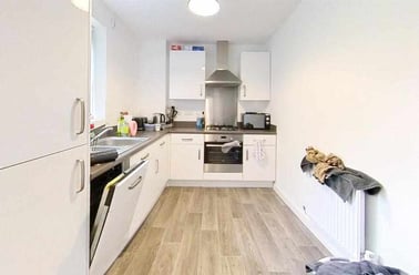 Escelie Way, Selly Oak, Birmingham - Image 3