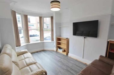 Wadbrough Road, Sharrowvale, Sheffield - Image 3