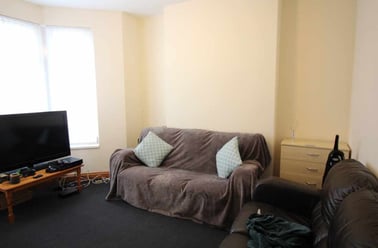 Cathays, Cardiff - Image 2