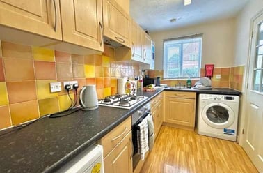 Roe Drive, Earlham, Norwich - Image 3