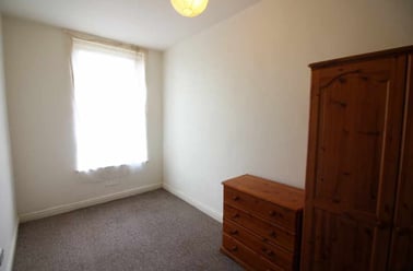 Roath, Adamstown, Cardiff - Image 3