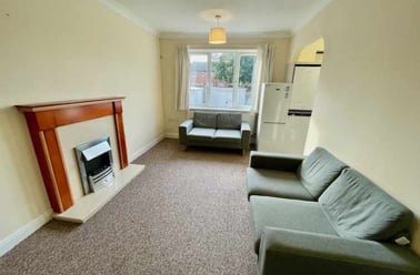 Malbrook Road, Clover Hill, Norwich - Image 2