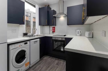 Kensington Fields, Low Hill, Liverpool - Image 3