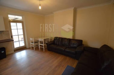 Welford Road, Clarendon Park, Leicester - Image 2