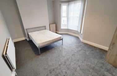 Kensington Fields, Kensington, Liverpool - Image 2